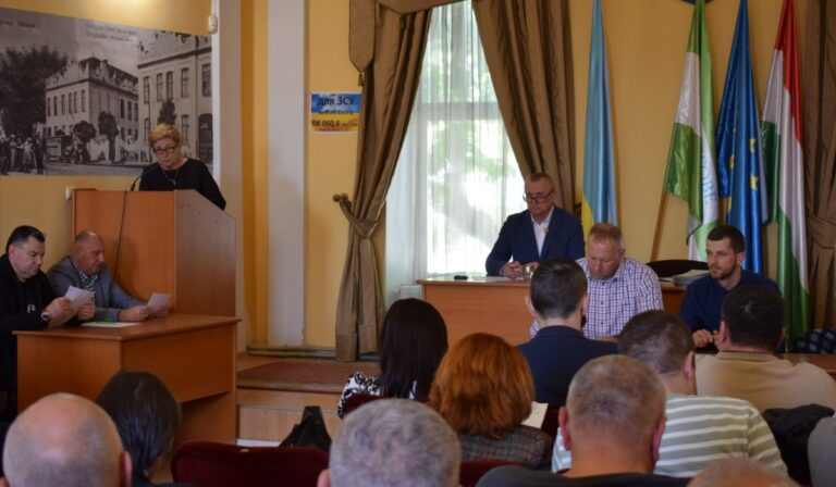 Ülésezett a Beregszászi Városi Tanács: 84 napirendi pontot tárgyaltak