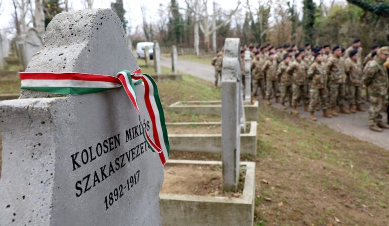 Ma van a magyar hősök emlékünnepe
