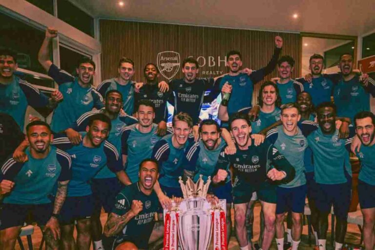 Huszonkét év szünet után újra bajnok az Arsenal