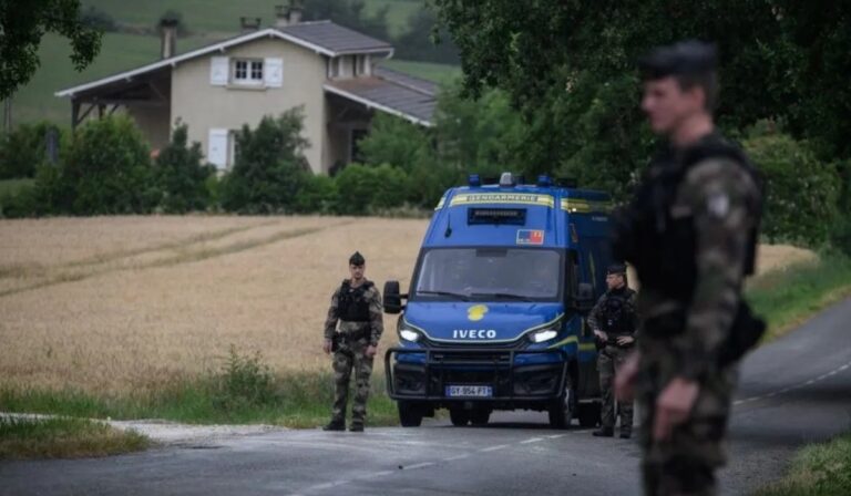 Belpolitikai botrány Franciaországban egy kislány halála kapcsán