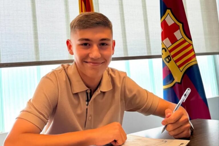 Újabb ukrán tehetség a Barcelonánál: profi szerződést kapott a 16 éves Ribak