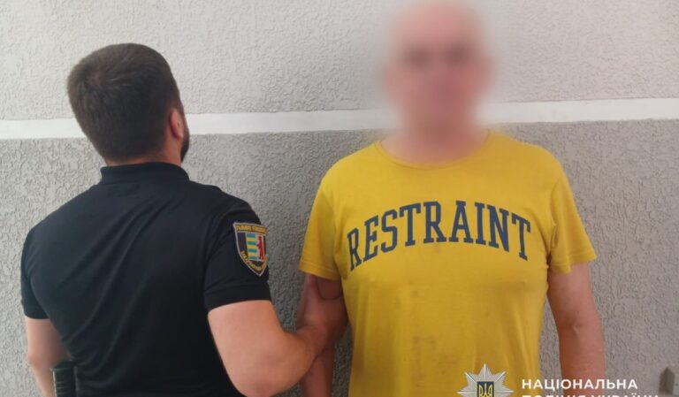 Késsel támadt szomszédjára egy férfi Munkácson