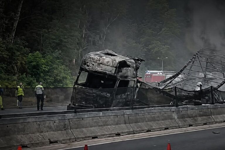 Baleset miatt lezárták az M3-as autópályát Vásárosnamény felé Gödöllőnél