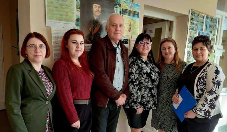 Amikor a tanuló tanítja a társát – Peer Instruction a tanítói gyakorlatban