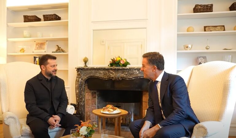 Volodimir Zelenszkijjel tárgyalt a NATO főtitkára