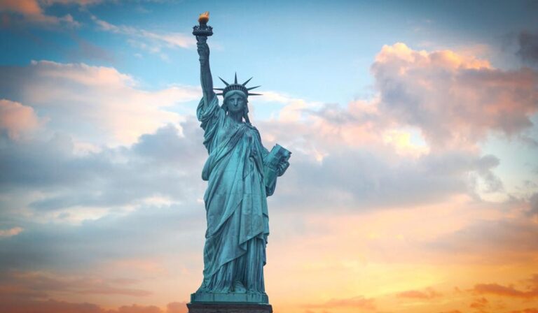 Száznegyven éve leplezték le a New York-i Szabadság-szobrot